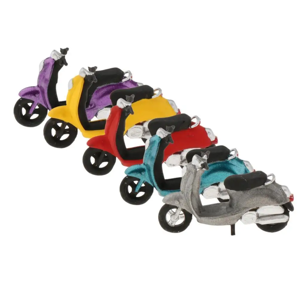 

1:64 ручная роспись модель скутера уличного здания дорожный сценарий для