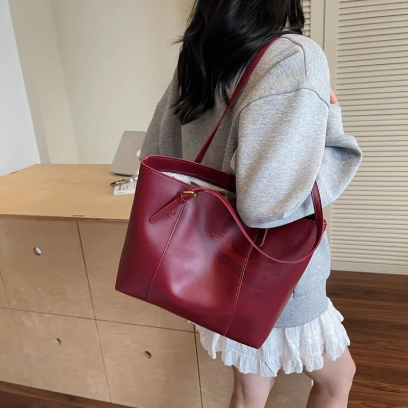 

Женская большая сумка, просторная и стильная, кожаные сумки известного дизайнера, классическая элегантная повседневная сумка