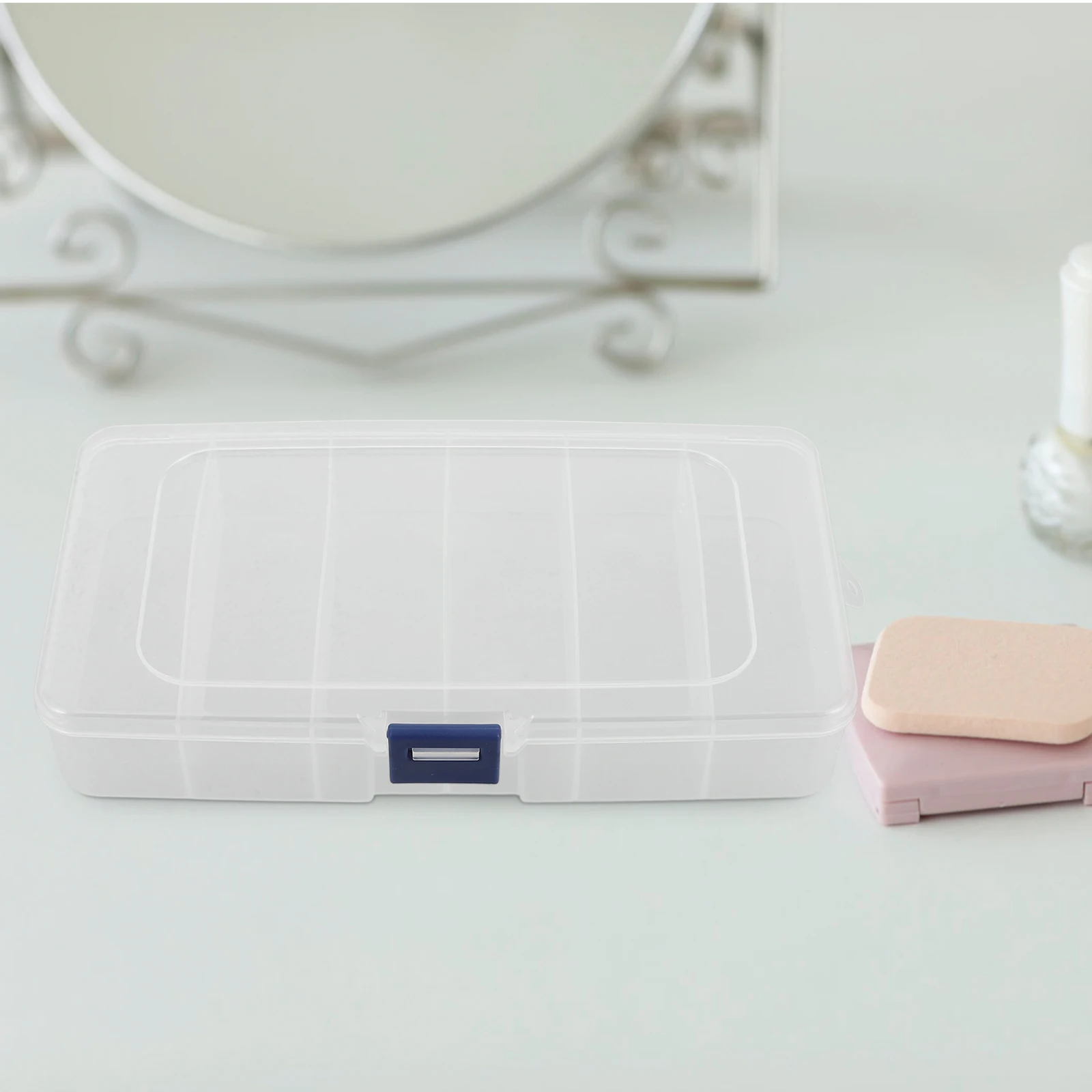 

Cosmetics Storage Box Makeup Tool Organizer Transparent Compartment Container for Cotton Swabs Lipsticks Accessories