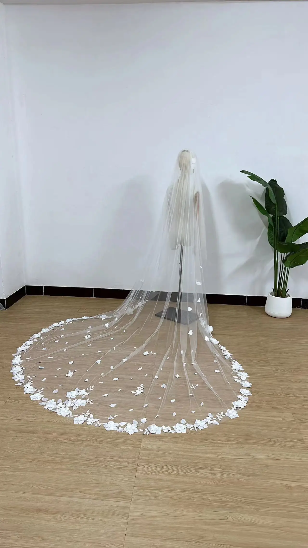 

flower wedding veil bridal leaf veil 2 layers chapel veils