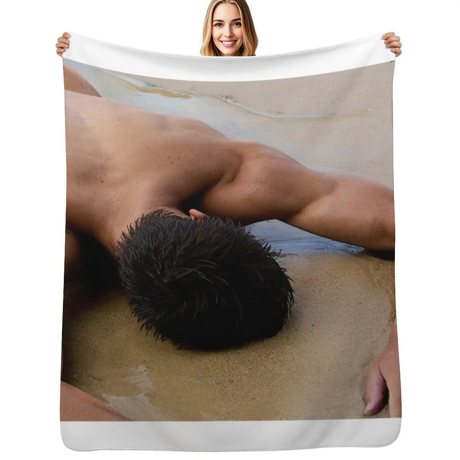 shoulders on the beach Throw Blanket Warm Plush Fuzzy Blanket for Living Room