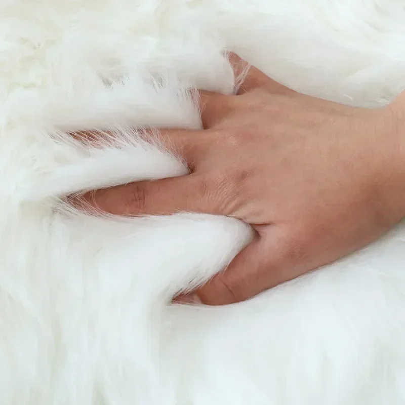 68cm Snowy White Christmas Tree Skirt Plush Faux Fur Xmas Trees Carpet Mat Ornaments For 2024 New Year Home Party Decoration