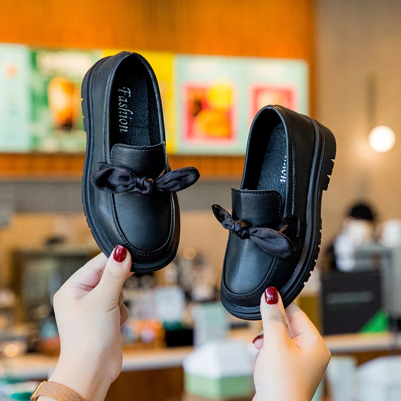 

Girls Pure Black Bow Simple School Shoes All-match Spring New Child Loafers 2022 Non-slip Kids Fashion Breathable Slip-on Korean