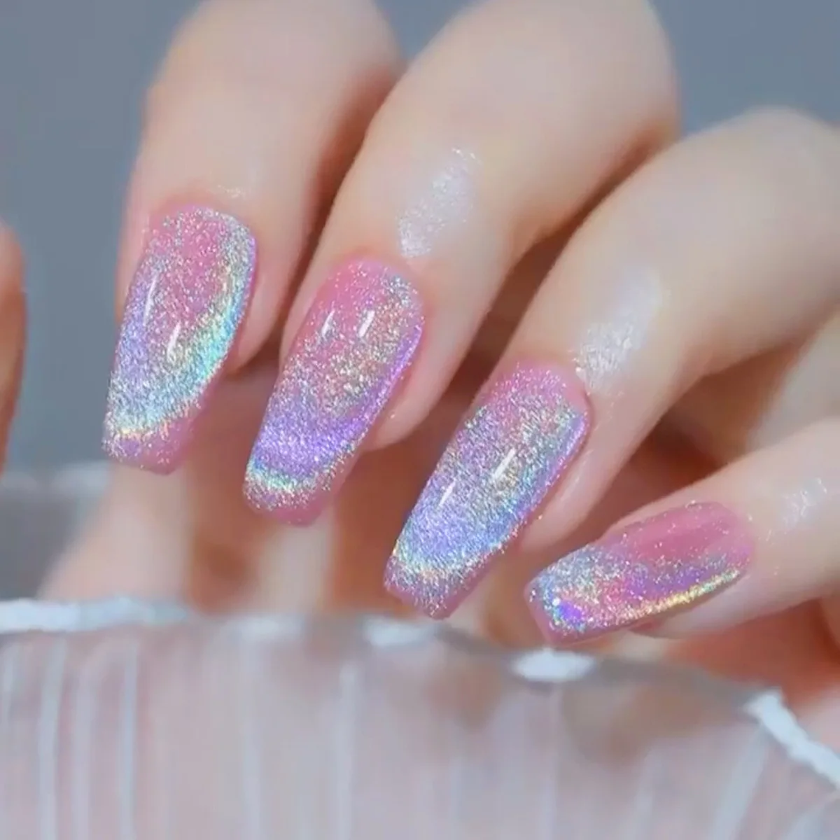 ยาทาเล็บตาแมวสีรุ้ง กาวตาแมวเลเซอร์สีสันความหนาแน่นสูงอเนกประสงค์สำหรับเล็บ