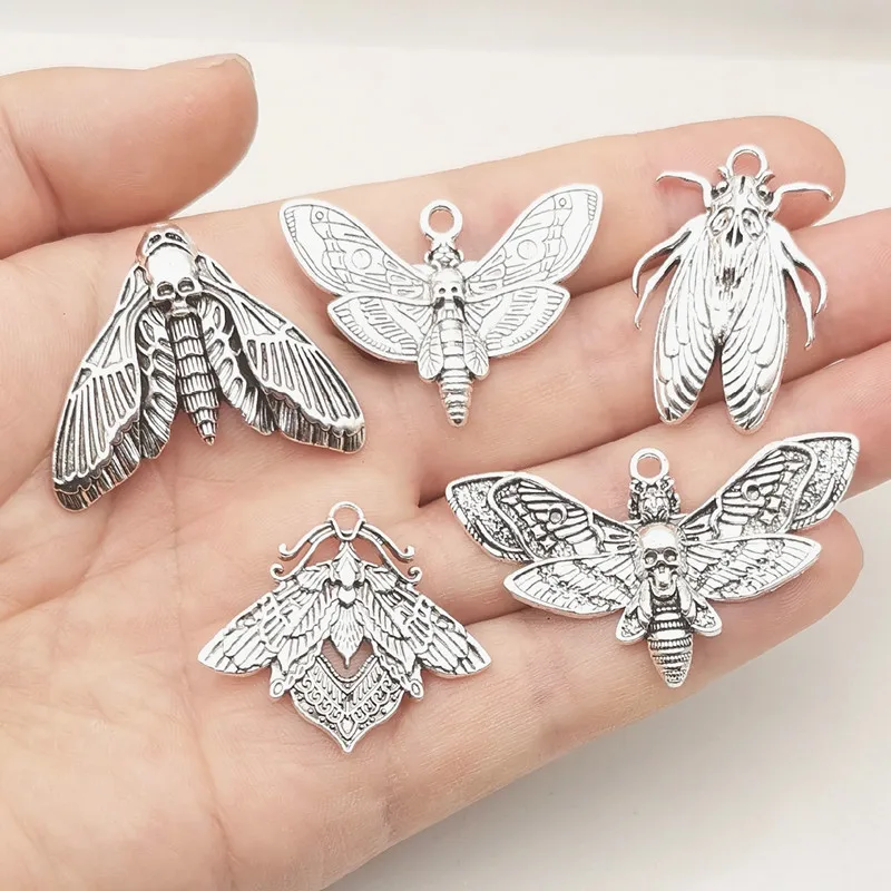 4Pcs/Lot Gothic Death Blood Moth Charms Skull Moth Charms Pendant Designer Charms Fit Jewelry Making DIY Jewelry Findings