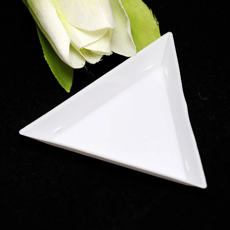 Good Quality 10 PCS/Lot DIY Storage Packing Box Plastic Acrylic Triangle Plate Nail Art Rhinestone Tray Tool Drilling Box