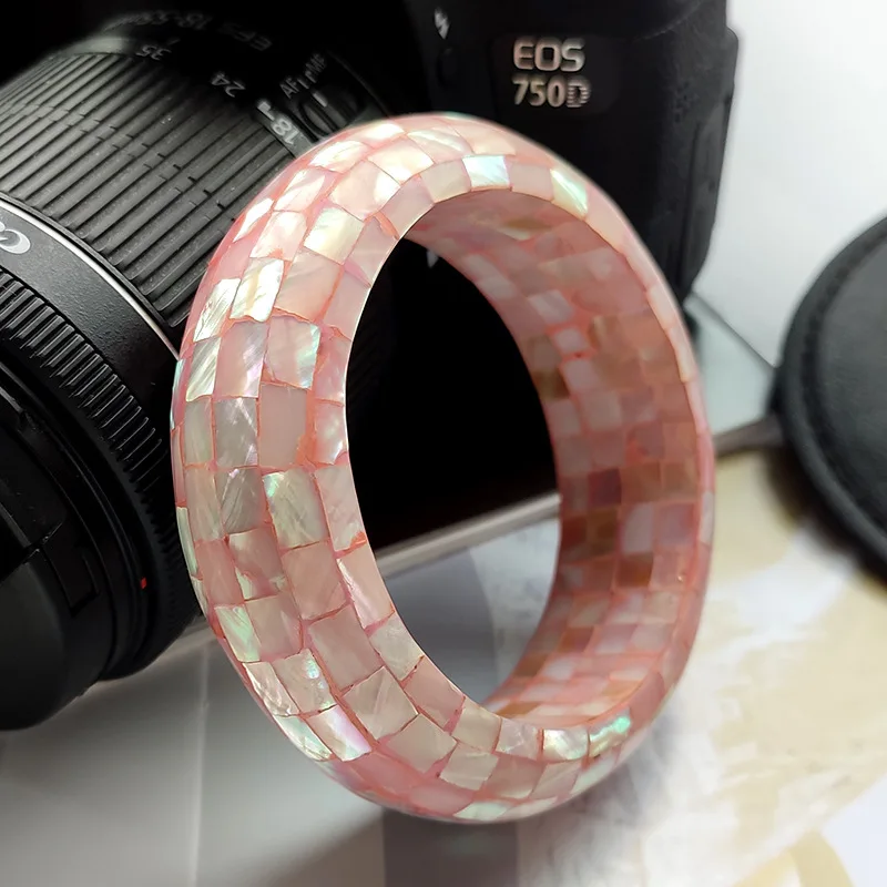Trendy New Fashion Big Bangle, Shell Splicing Resin Irregular Large Wave Pattern Statement Bracelet for Womenb Vintage Jewelry