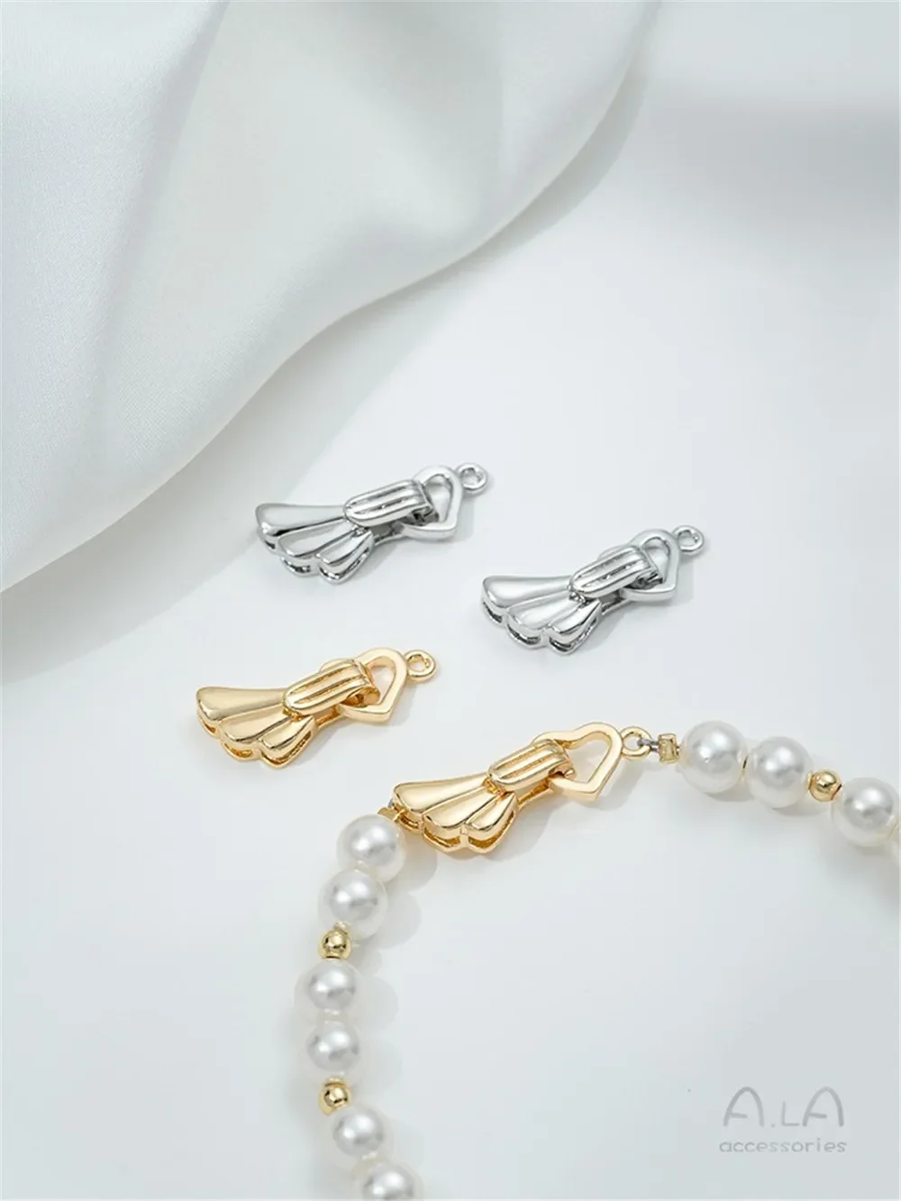 14K Gold-wrapped Angel Wings Love Buckle DIY Handmade Pearl Bracelet Necklace Connecting Buckle Jewelry Accessories