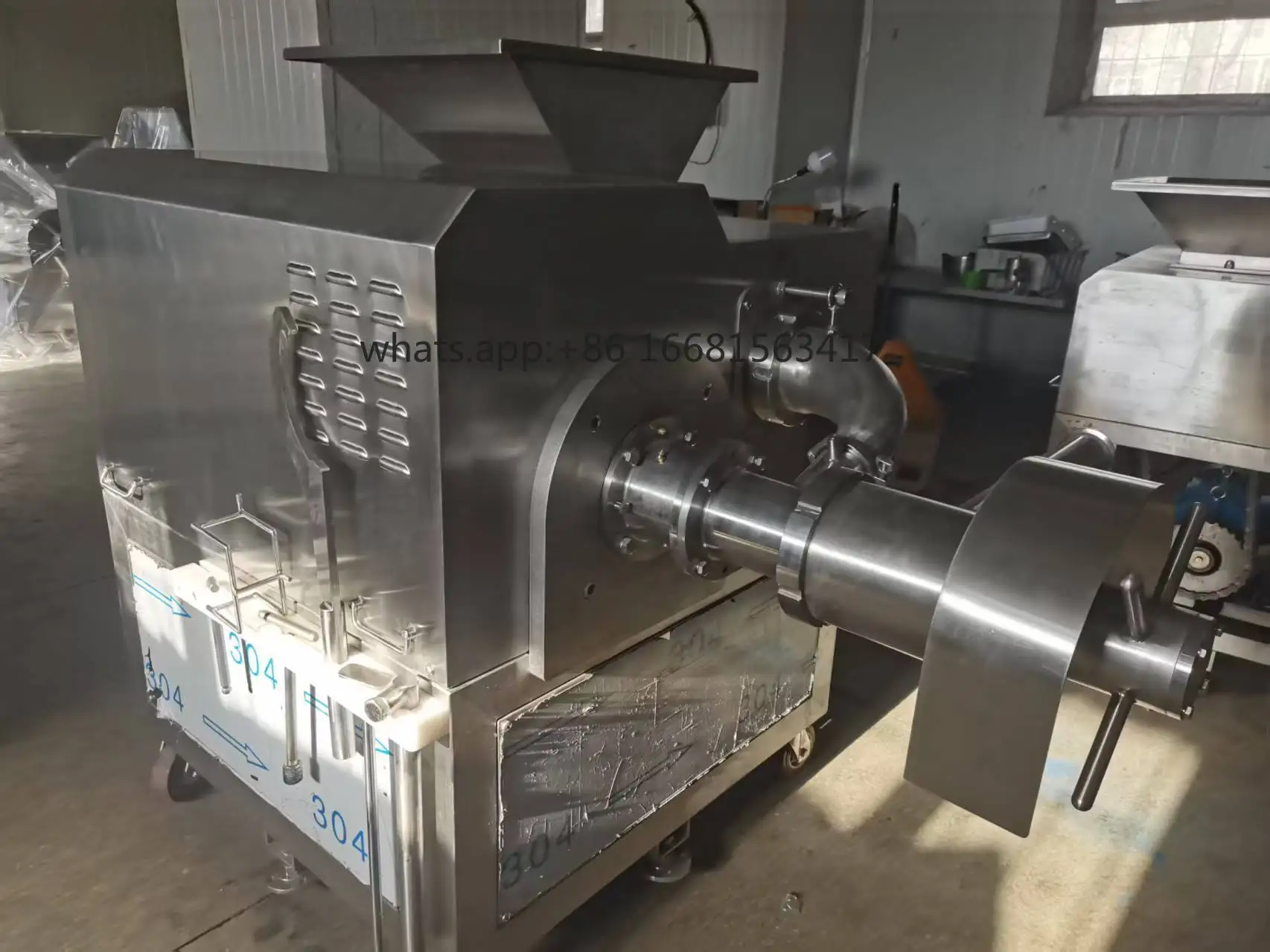 Factory Direct SalesBOAN500 High Meat Yield Rate  Separator New Design Of Double System For Chicken Series And Fish Series