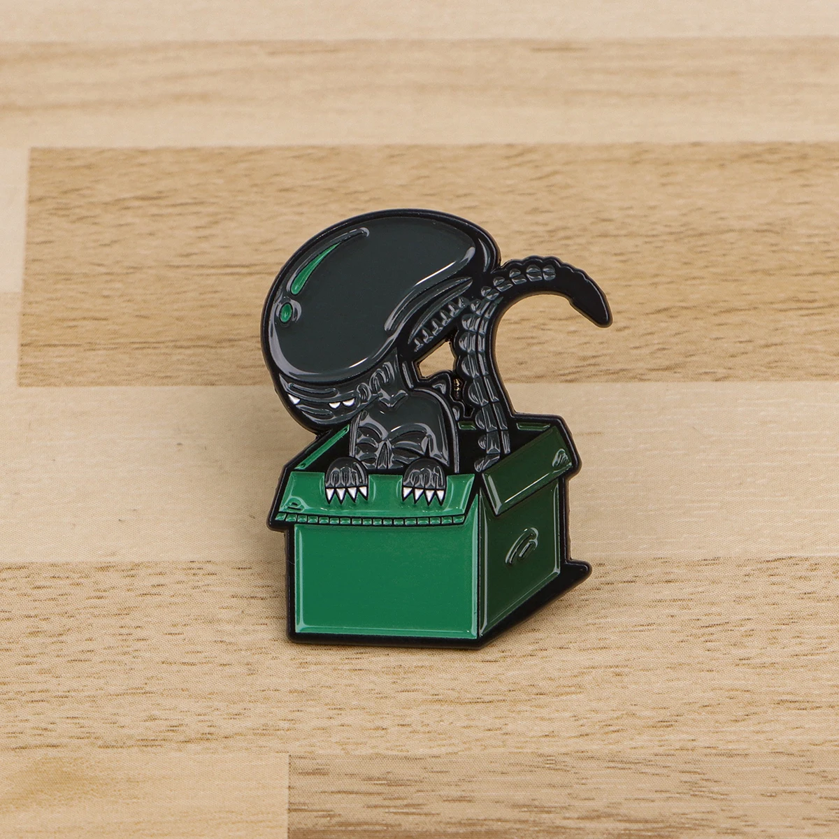 

Alien Enamel Pin Badges on Backpack Lapel Pins Brooches on Clothes Gifts for Friends Jewelry Accessories