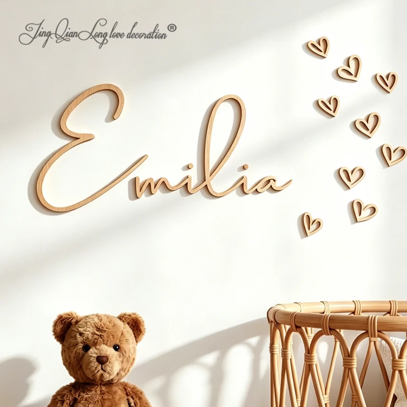 Baby Nursery Name Letters - Nom personnalisé en bois avec cœurs