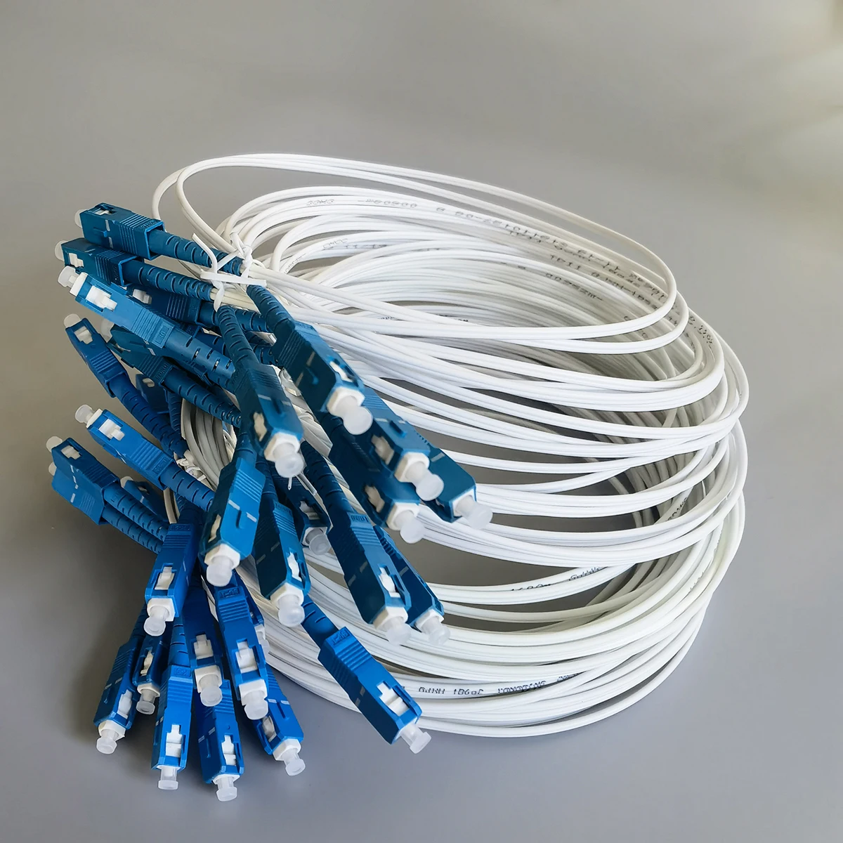 10pcs/50pcs 1M/2M Indoor Drop Cable Fiber Optic Patch Cord SC/UPC-SC/UPC FTTR Simplex Core Bend Insensitive Extension Cord - Image 2