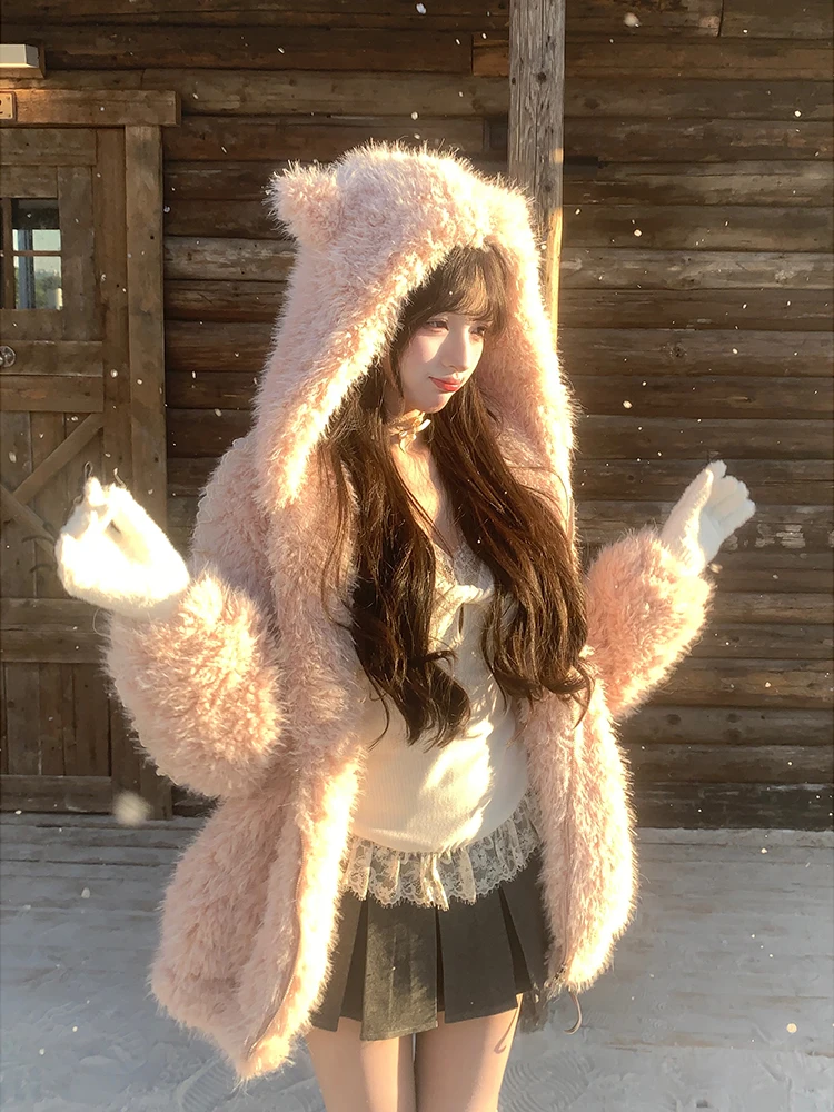

Rui Pink Bear Fur Jaet Loose Cute Autumn Winter Coat R5635Z Women's Faion Polyester Fiber Hooded Coat Warmth Added