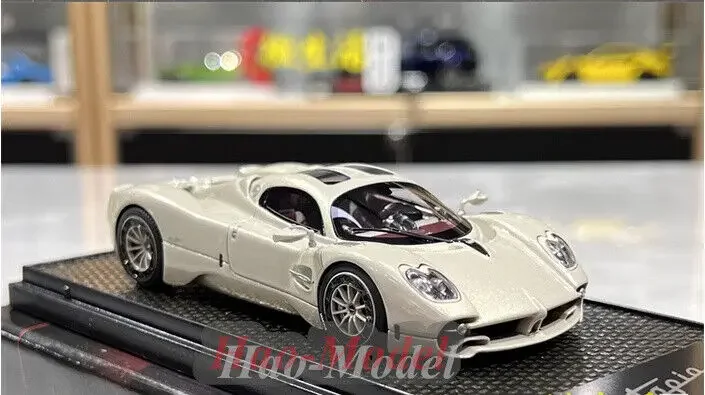 BBR 1/43 For PAGANI UTOPIA Supercar Resin Diecast Model Car Simulation Toy Birthday Gift Hobby Display Collection White BBRC274