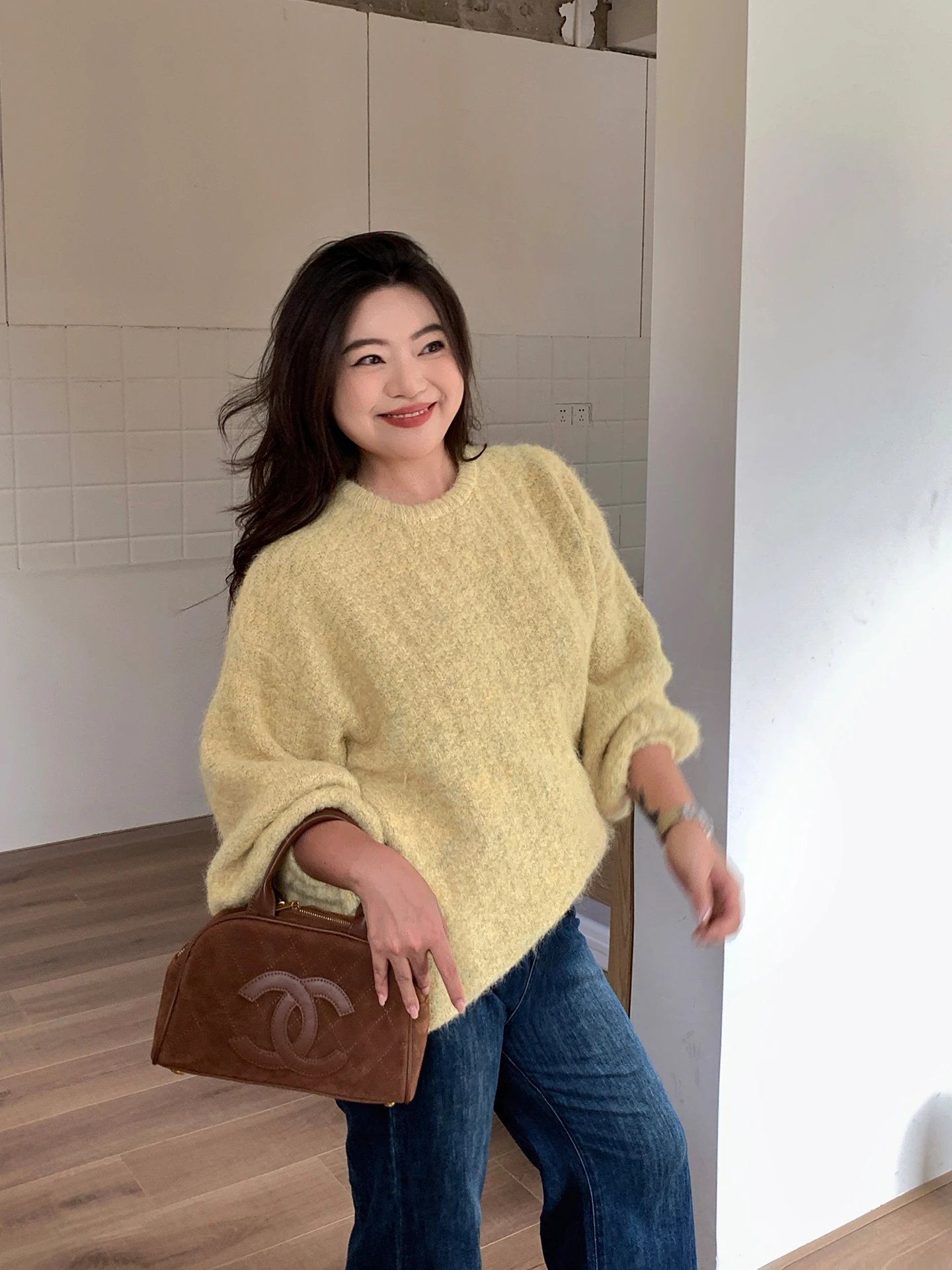 

Lin Da Hui Women's Oversized Pullover Sweater Autumn Winter plus Size Loose Warm Furry Top Cover up Slimming Faion