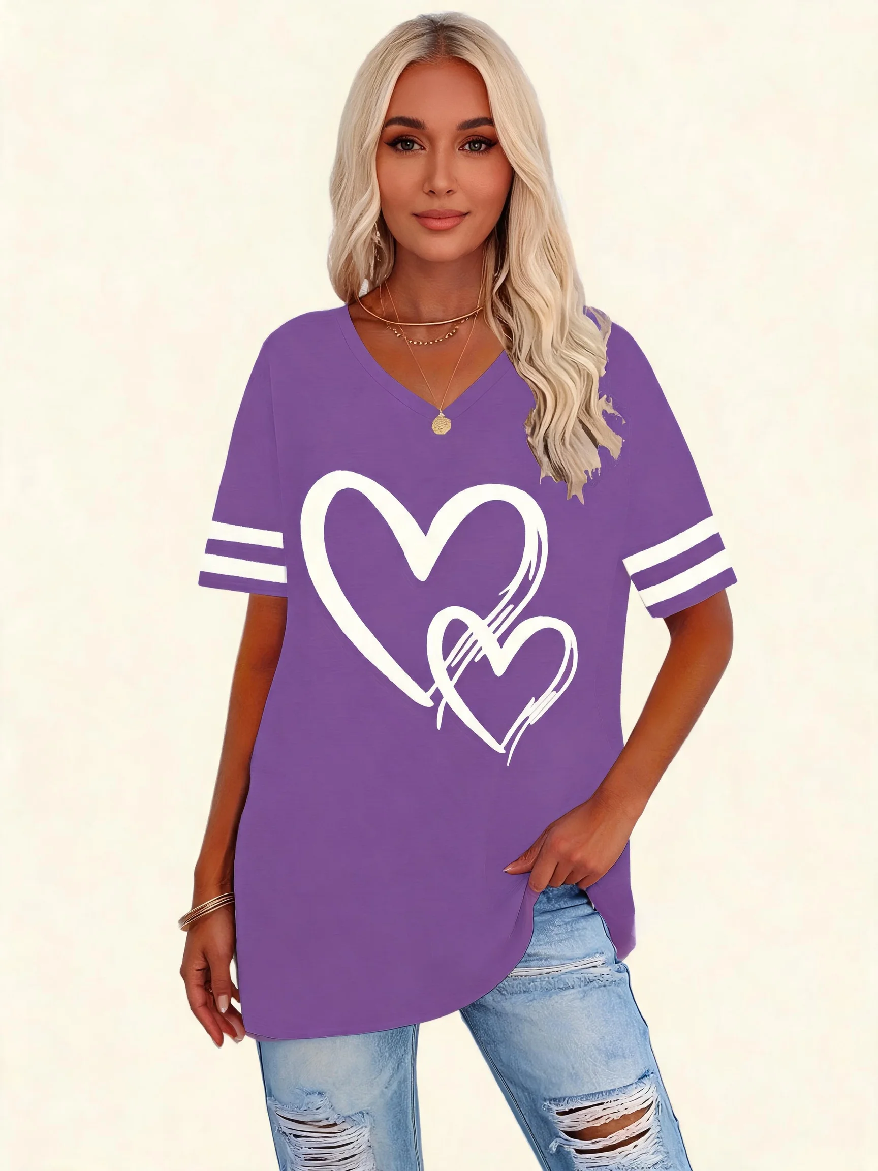 Plus Size Women Casual T-shirt Love Print V-Neck Short-Sleeved Top For Valentine\'s Day Gifts