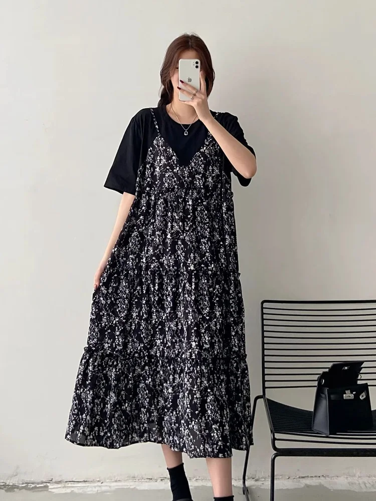 Vestido Feminino Plus Size Solto com Estampa Floral, Decote Halter, Peça Única, Verão, Efeito Emagrecedor, Disfarça a Silhuet...