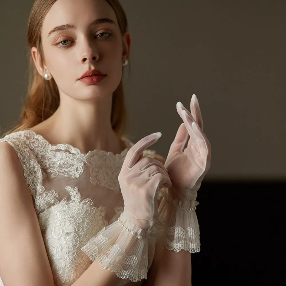

Fashion Short Bridal Gloves Ruffled Sunscreen Transparent Lace Gloves Tulle Mesh Thin Party Gloves Women