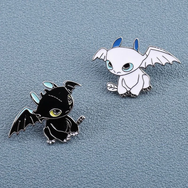 Dragon Taming Master Anime Niedliche Zahnlos-Halskette, Ohrstecker, Ring, Brosche, Nischen-Accessoires für Paare, Geschenke für Sie und Ihn – Detail 6