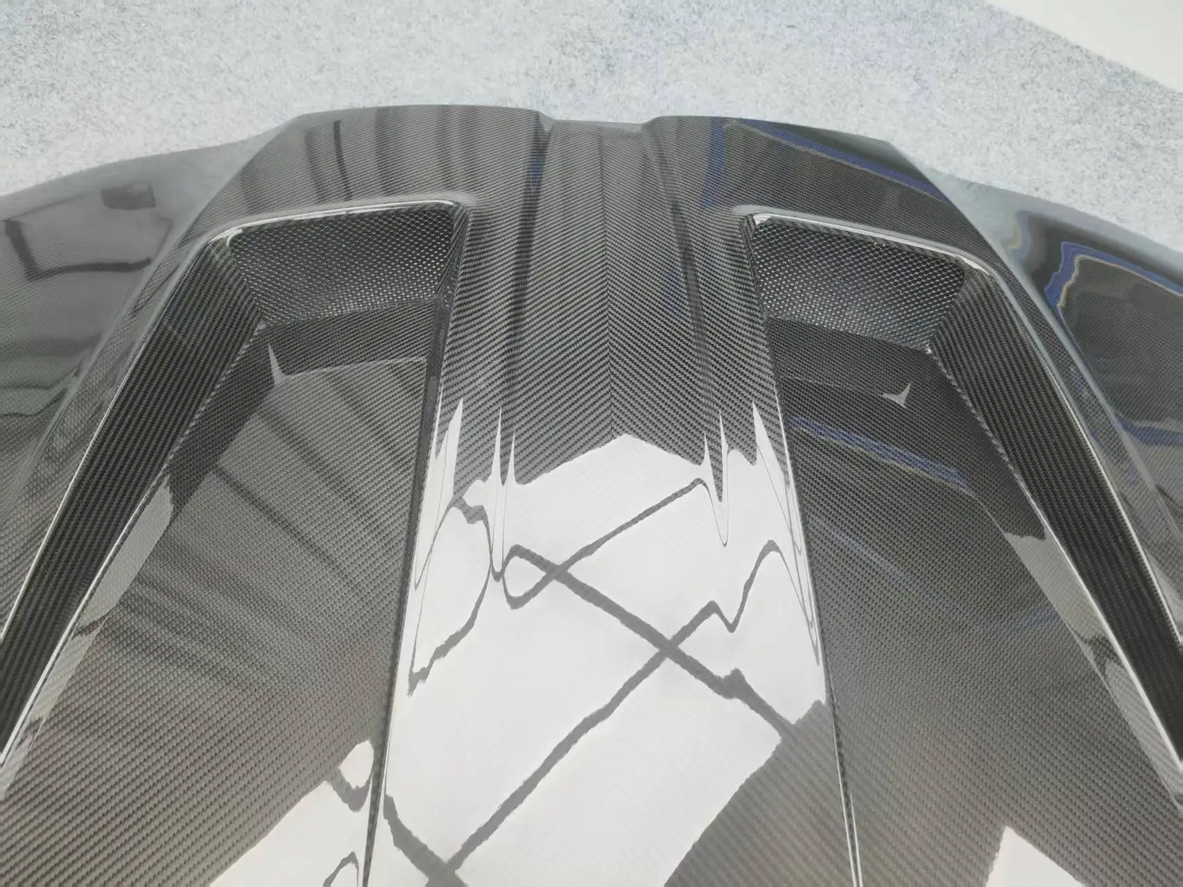 High Quality Dry Carbon Fiber N Style Dry Carbon Fiber Hood Cover for M3 G80 M4 G82 G83 Engine Bonnet Bodykit 4