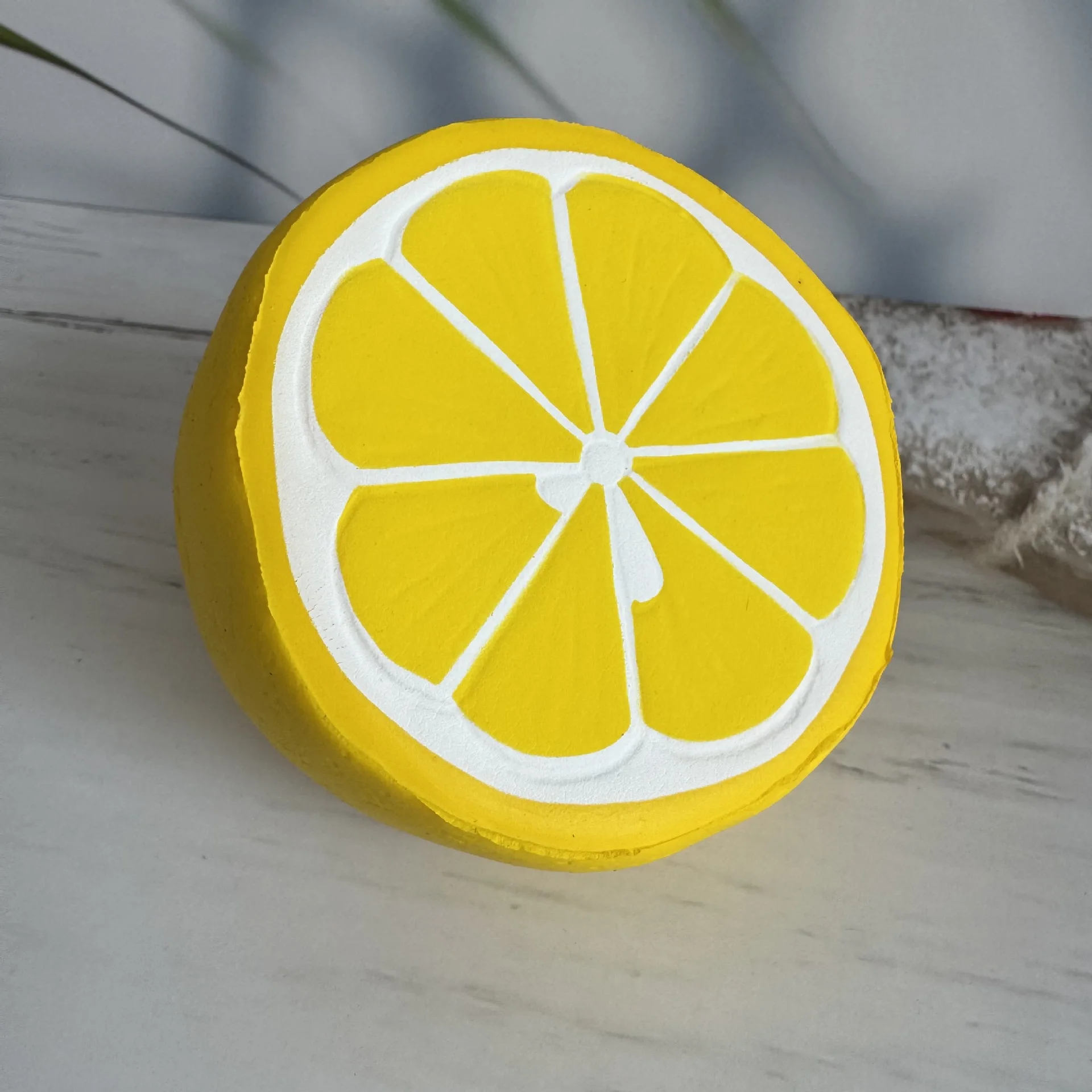 Jumbo Erdbeer-Bananen-Pfirsich-Stressball, Squishy Squeeze Slow Rising Antistress für Erwachsene, Anti-Angst-Fidget-Spielzeug