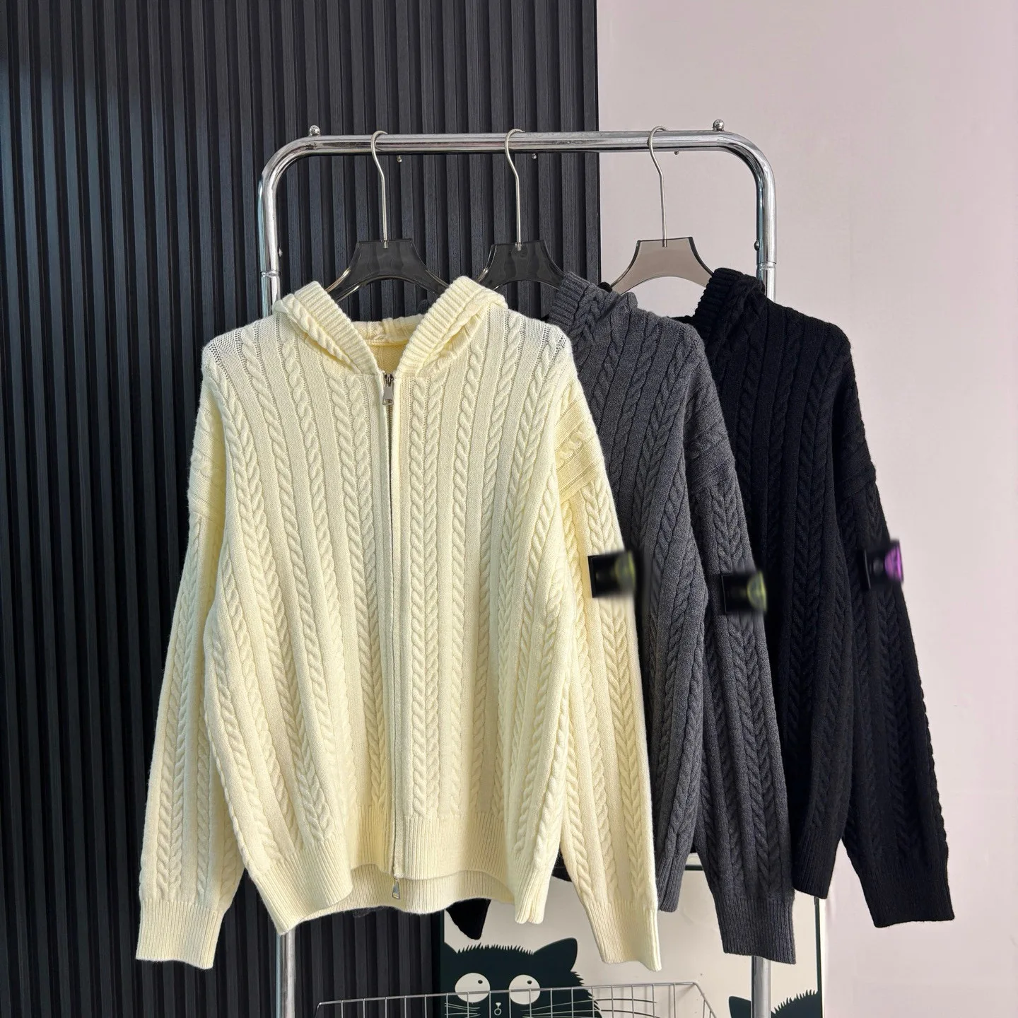 Cárdigan abierto con cremallera de piedra, suéter de punto con capucha, insignia, prendas de punto funcionales para otoño e invierno, prendas de vestir exteriores para hombres y mujeres