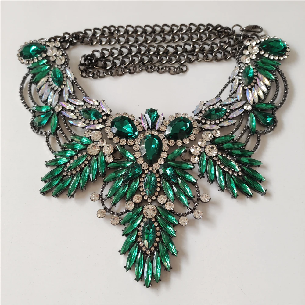 Colorful Acrylic Leaf Indian Statement Necklace Women Crystal Rhinestone Large Collar Choker Necklace Earrings Jewelry Sets 2024