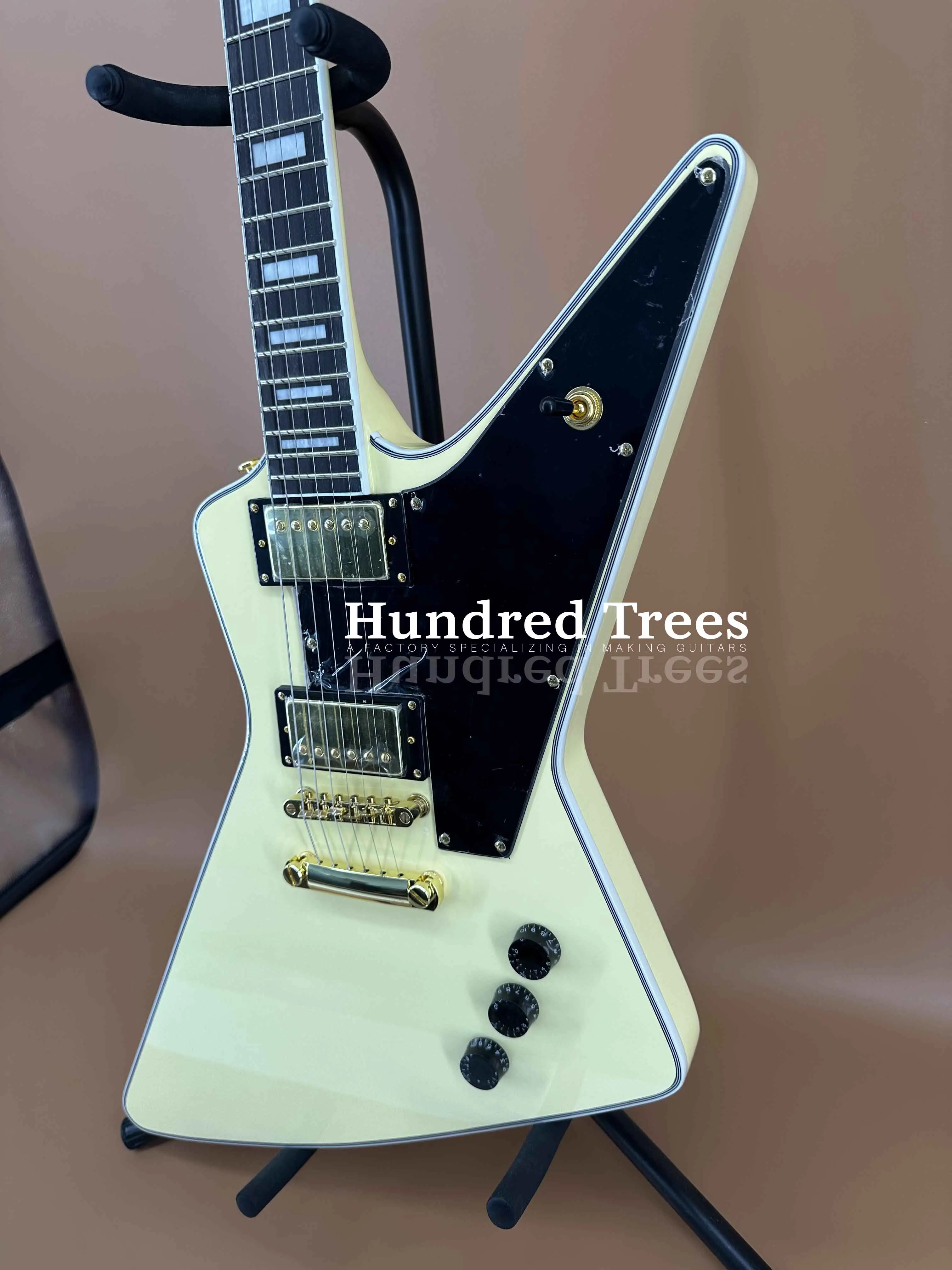 Custom Explore Cream Yellow Electric Guitar 2H Pickup Mahogany Solid Body Free shipping