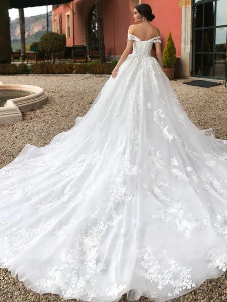 Suknia Ślubna Szlachetna Luksusowa Personalizowana Z Koralikami Elegancka Księżniczka Aplikacja Koronkowa