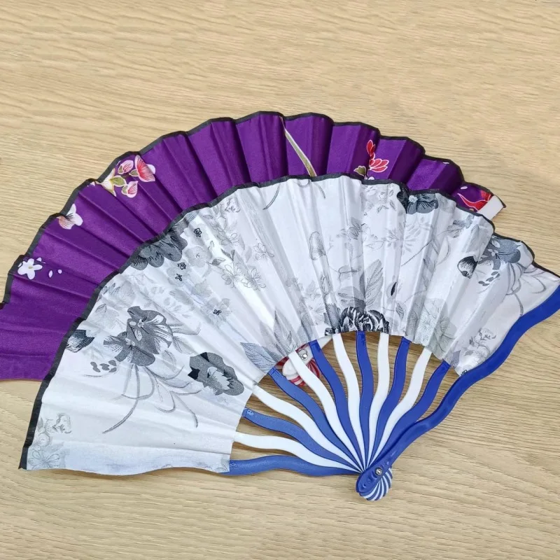 

12/PS Vintage Style Silk Folding Fan Chinese Lace Rose Print Art Craft Gift Home Decoration Ornament Dance Hand Fan Accessory