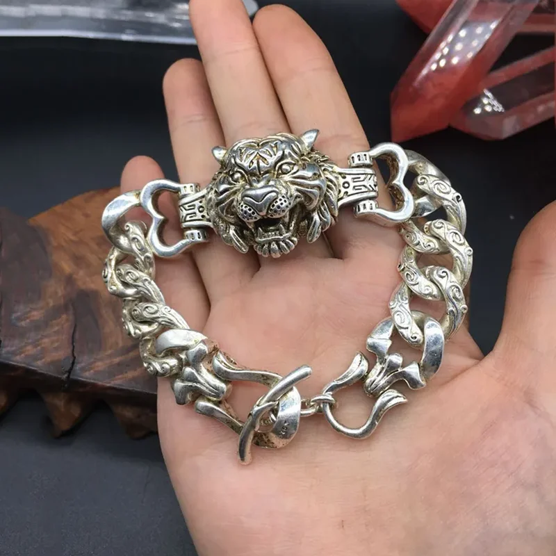 

Asian chinese old miao silver hand cast statue bracelet jewel cool gift 21cm