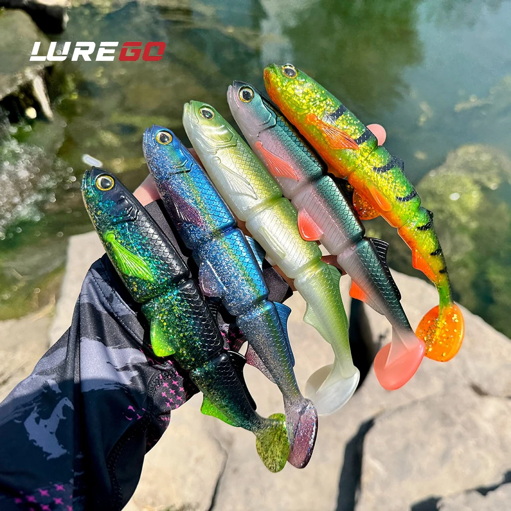 1PC Isca Artificial Macia Articulada de 22cm com Cauda em T – Isca de Pesca de Afundamento Lento e Longo Alcance, Cauda Grande com Ação de Nado Realista para Lúcio
