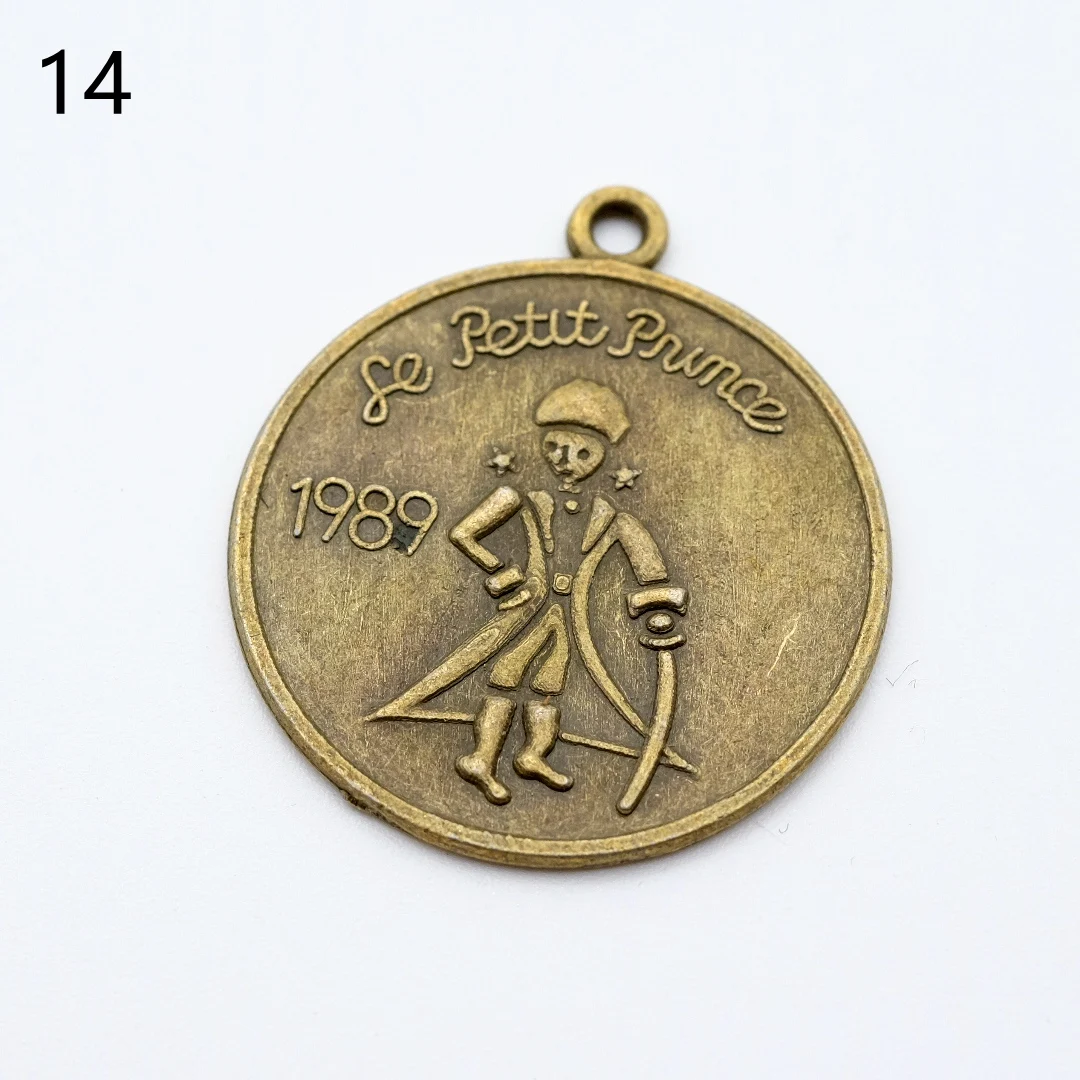 No.1-19 Vintage Metal kolye bronz Diy Charm yıldız işaretleri Astro Citation imleri kolye günlüğü dekorasyon kolye süs