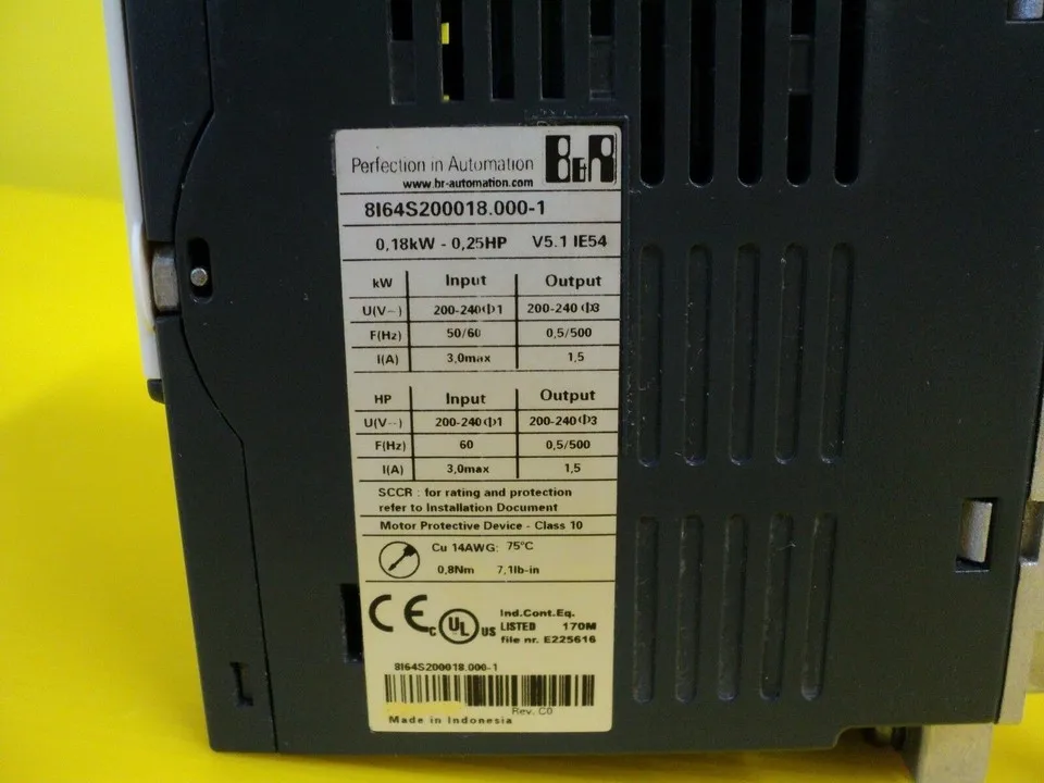 Plc 8I64S200018000-1 ACOPOSINVERSOR X64