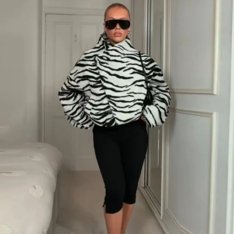 Women Retro Zebra Print Short Jacket Stylish Oversized Oblique Placket Stand Collar Coat 2026 Autumn Daily Trendy Streetwear