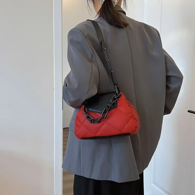 

Женская новая универсальная модная роскошная минималистичная клетчатая сумка 2025 года — предметы первой необходимости для повседневной работы для женщин