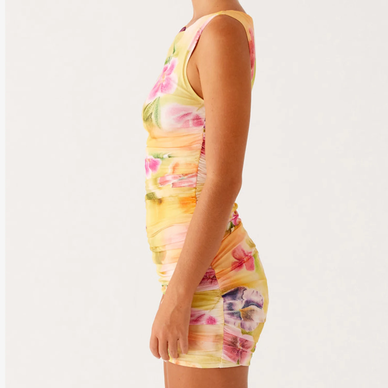 女性用 夏 フォールド ミニ タンク ドレス ノースリーブ ラウンドネック シャーリング 花柄 膝上ドレス ビーチ