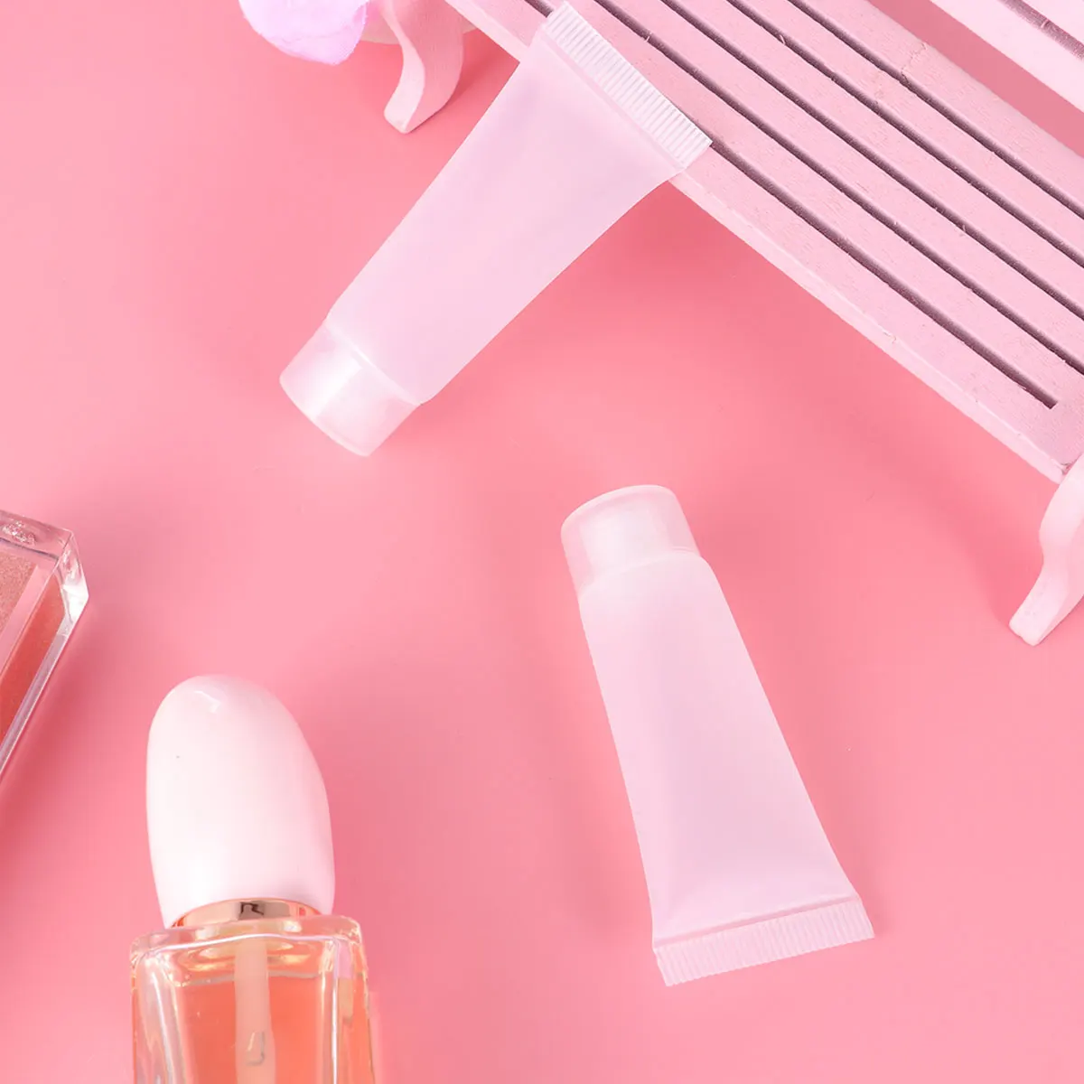 

30Pcs Makeup Bottle Storage Leakproof Bottles Travel Empty Squeeze Container White Frosted Style Portable Dispenser