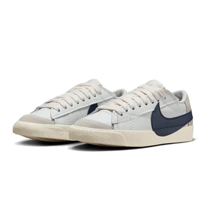 Nike Blazer Low 77 أحذية نسائية 2024 خريف جديد ريترو موضة مريحة منخفضة أعلى أحذية رياضية كاجوال FZ6773-100