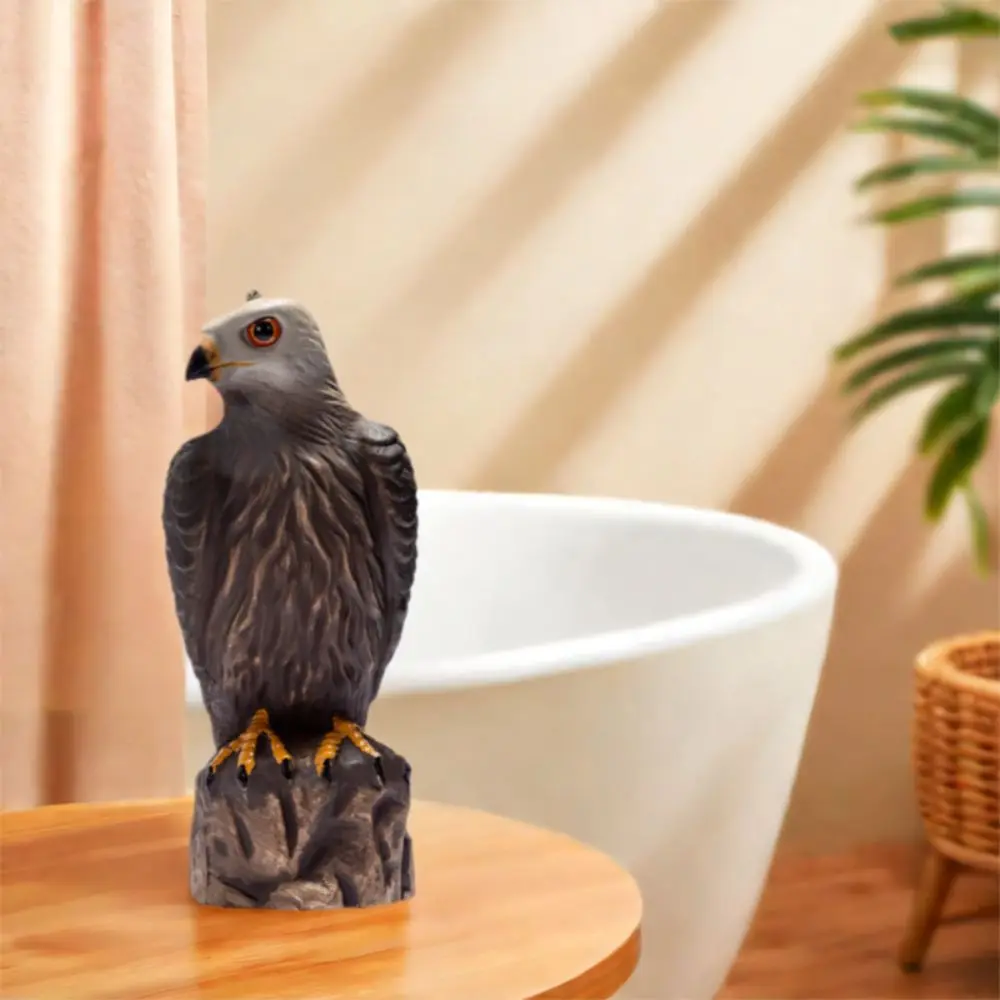 

Lifelike Garden Eagle Statue Waterproof Sturdy Birds Decoy Hawk Realistic Resin Crafts Eagle Repellents Statue Home Garden Decor