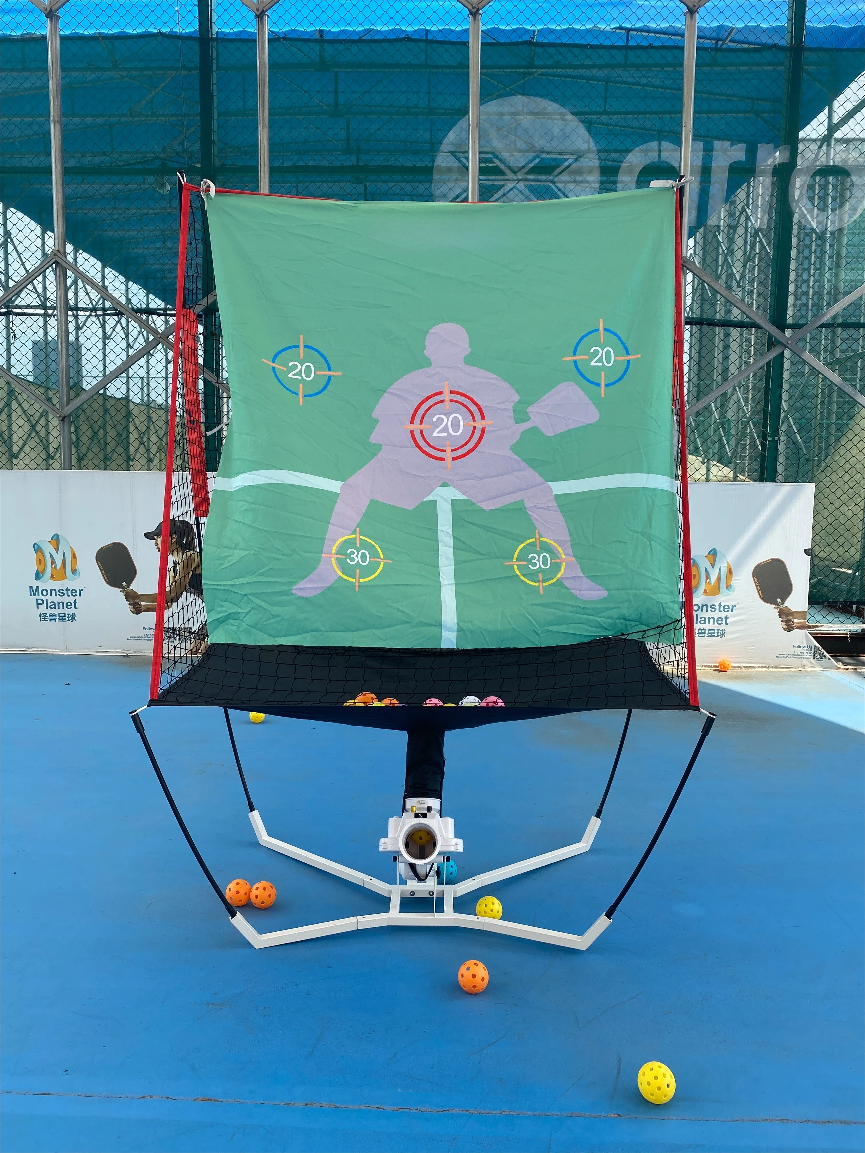 High Quality Lightweight Portable Pickleball Ball Launcher Quick and Easy Outdoor/Indoor Use with Custom Logo & Hole Decoration