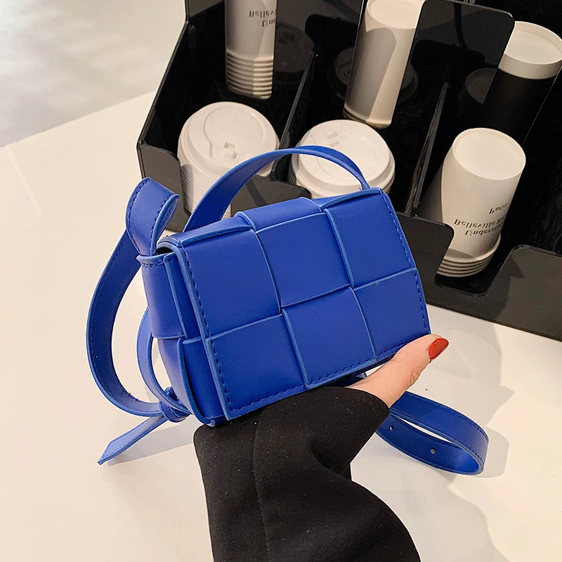 New 2023 Weave Handbag Luxury Leather Flap Woven Bag Pack Women Small Shoulder Purse Hasp Bags Chest Ladies Waist Pack Brand