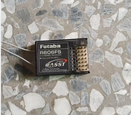 80% NEW 2.4G 2.4GHZ Futaba 6-Channle FASST Receiver R606FS FOR TM-7 8 10 14