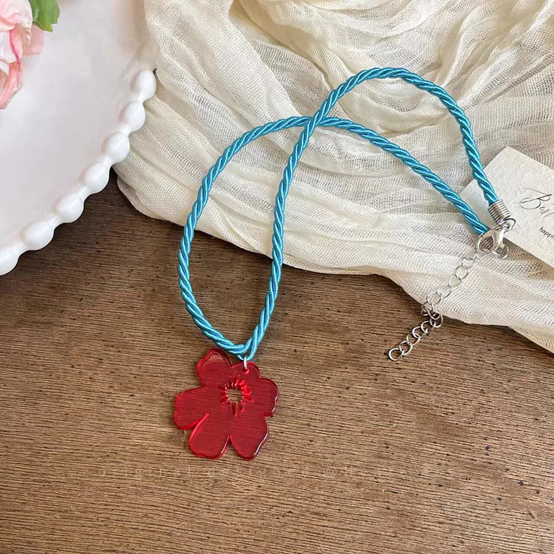 Summer Blogger Style Small Red Flower Necklace for Women, Korean Style Versatile Summer Braided Rope Accessory, Colorful Dopamine Collarbone Chain