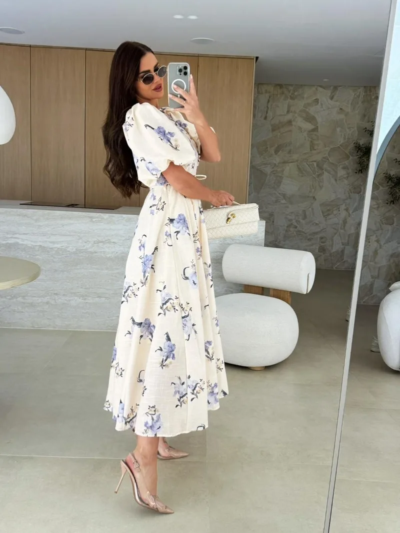 Trendy Floral Print Dress with Puff Sleeves V-neck Full Skirt and A Fresh Fitted Waist Floral Ankle-length Dress for Women