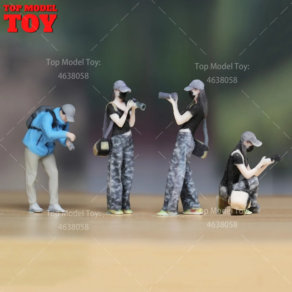 1/64 1/87 1/43 1/24 1/18 Scale Photographer Take a Photo 3D Print Female Male Scene Props Figures Model For Cars Vehicles Toy
