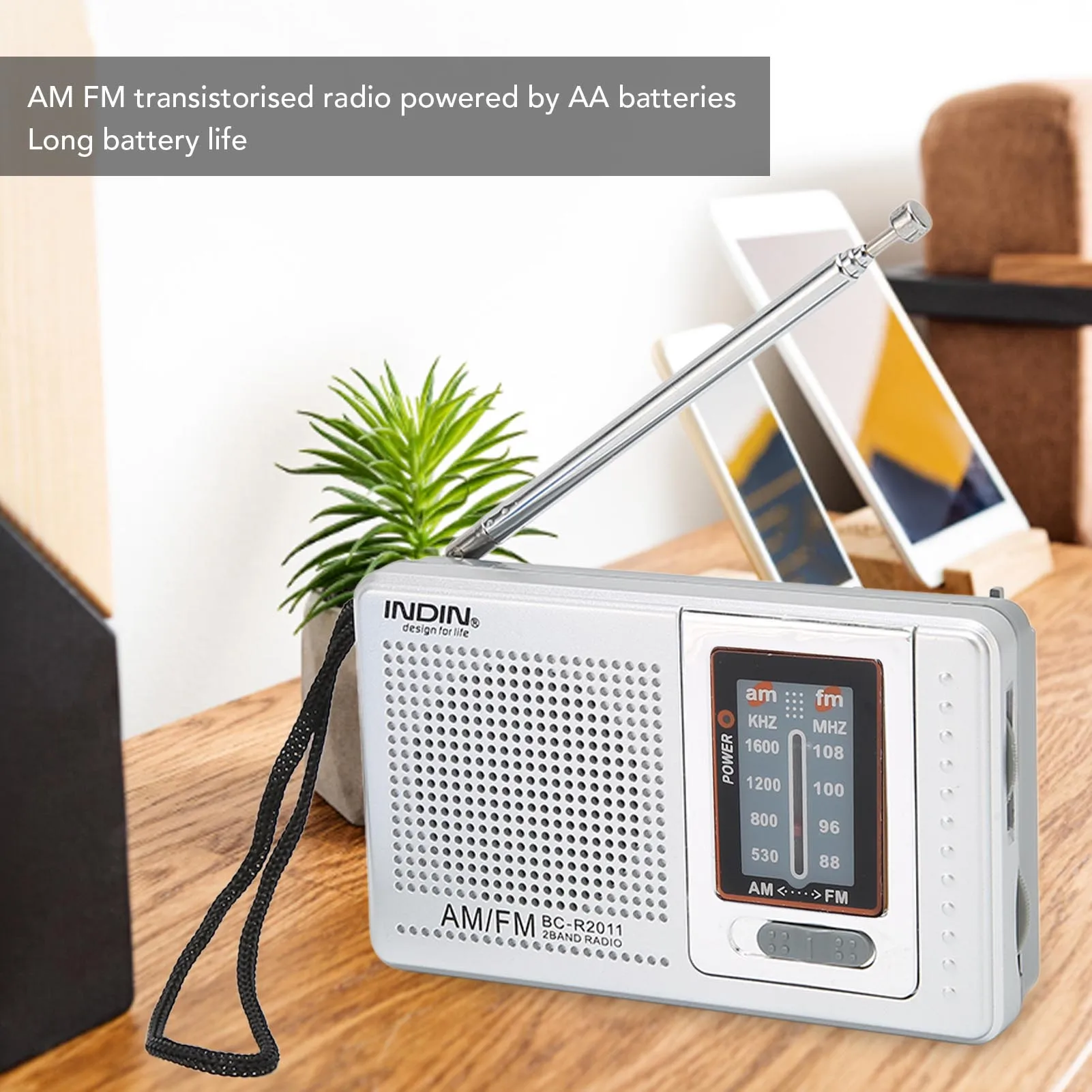 Radio AM FM Gris plateado Durable con pilas Altavoz incorporado Radio de bolsillo portátil Calidad perfecta para viajes al aire libre