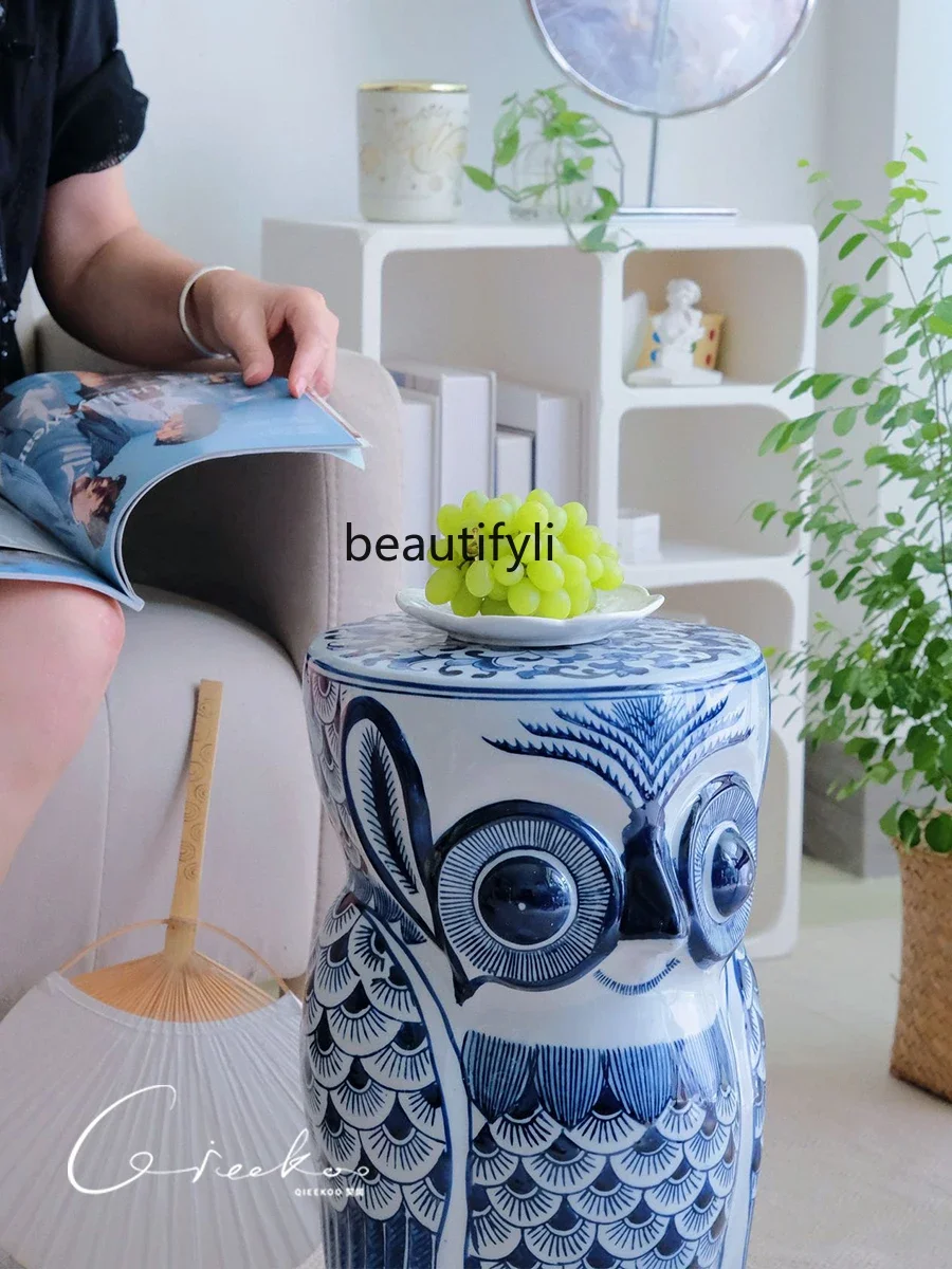 Owl blue and white porcelain multi-purpose embroidery pier cool stool ceramic edge booth entrance ornament