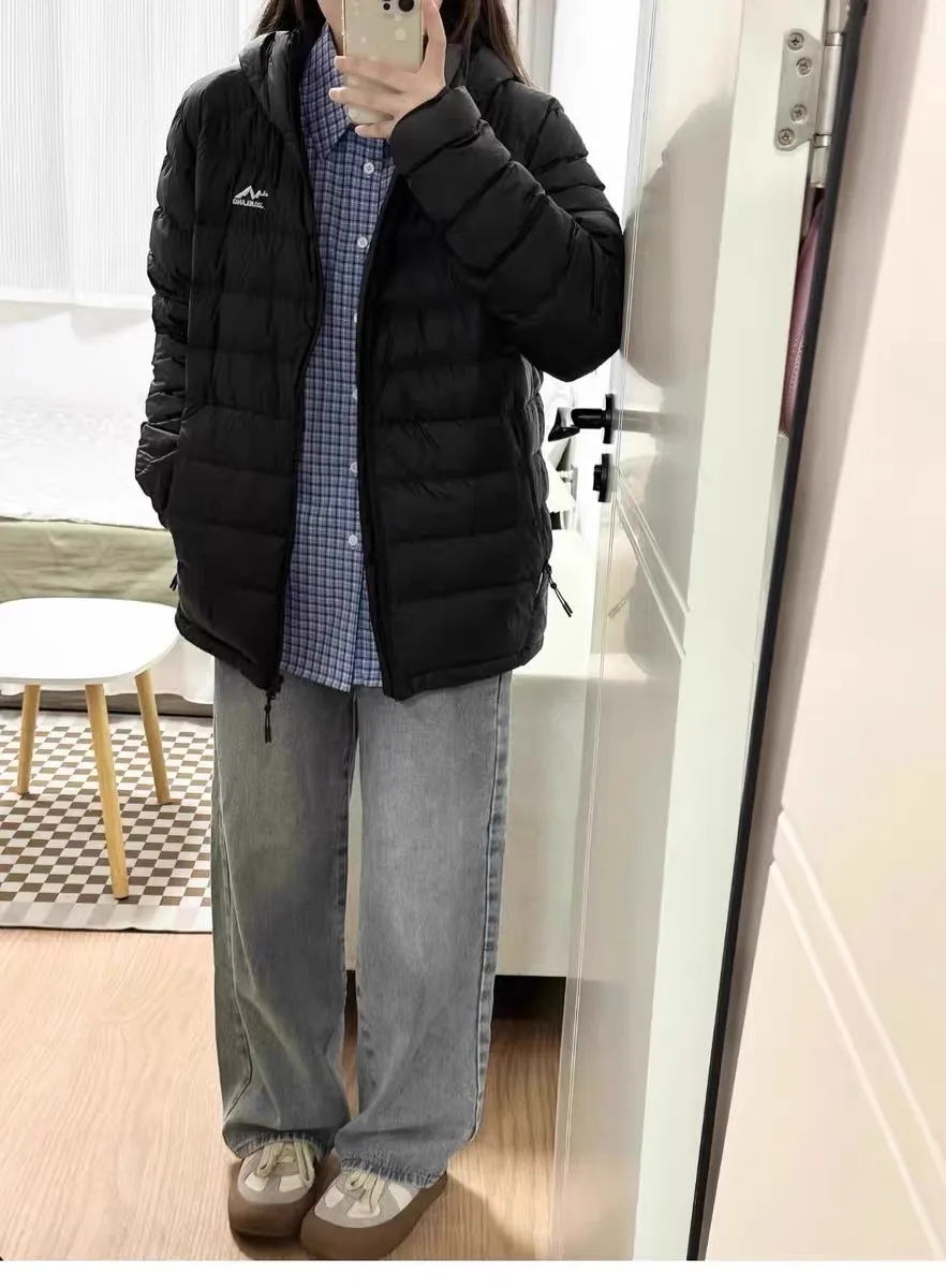 Pork rib down jacket, women's short, lightweight, 2025 winter new style, simple white duck down casual sports hooded jacket