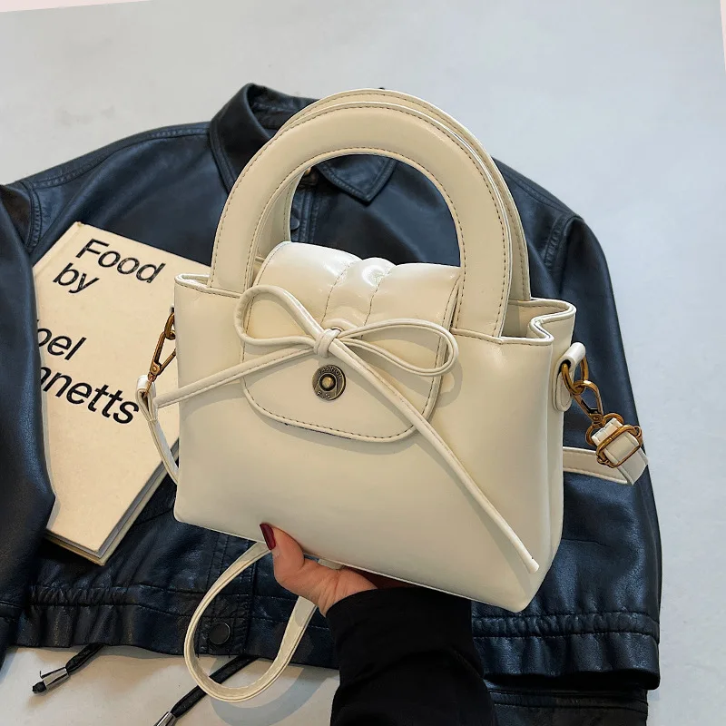 High Quality Small Bag Women2024New Fashion Popular All-Match Crossbody Bag Small Square Bag Work